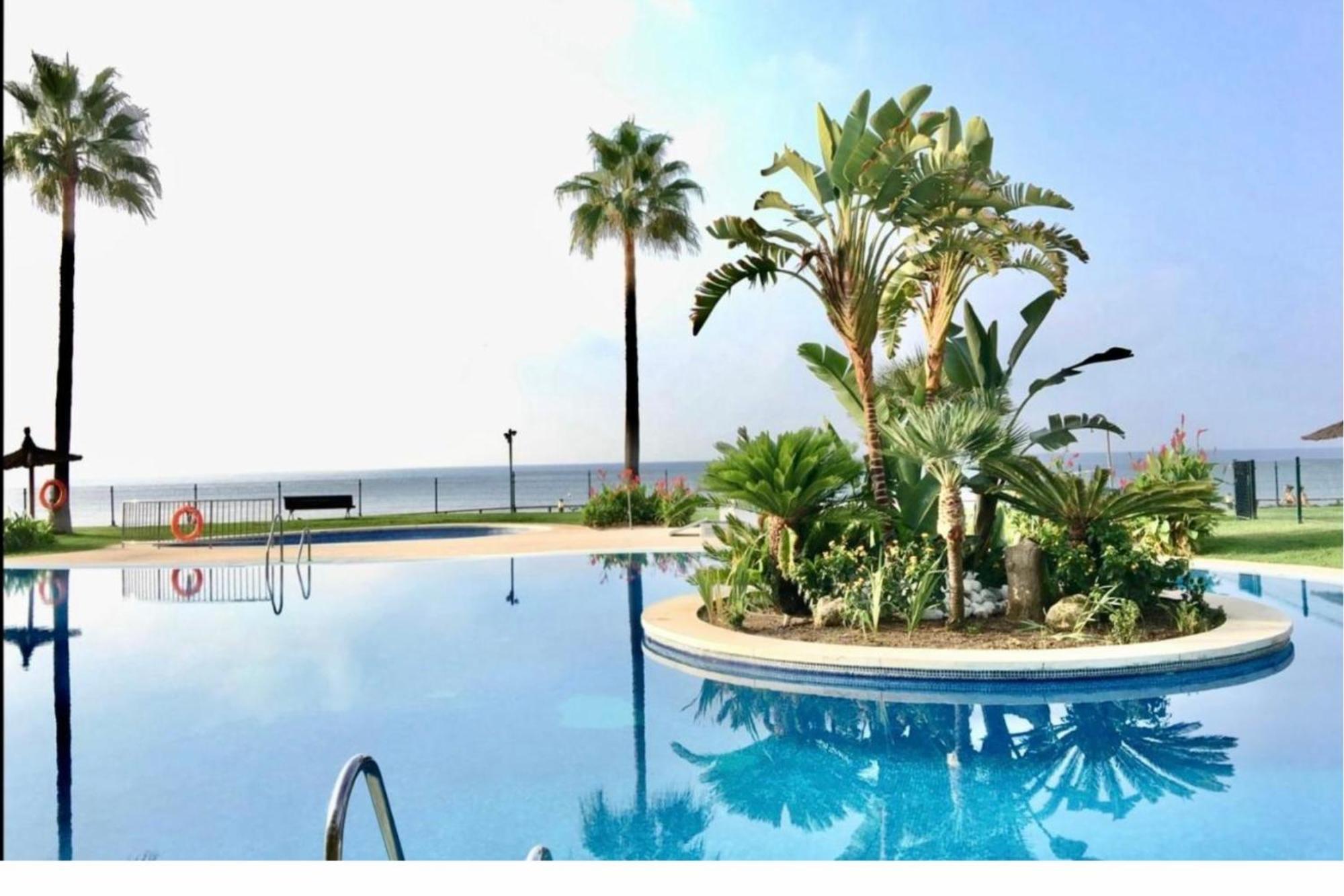 Mi Capricho 2D Beachfront- Apartment With Sea View - Costa Del Sol Sitio de Calahonda Екстер'єр фото